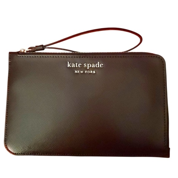 Kate Spade Cameron Medium L-Zip Leather Wristlet in Chocolate
